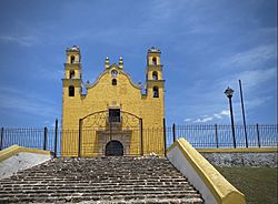 Parroquia de Nuestra Señora de la Asuncion, Tecoh, Yucatan, Mexico.jpg