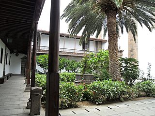 Patio degli aranci 05.JPG