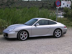 Archivo:Porsche 911 Gris