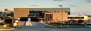 Archivo:Port jetport sunset