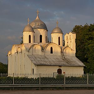 Archivo:Pskov asv07-2018 various75 John the Baptist Cathedral