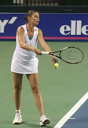 Archivo:Toray PPO 2009 Flavia Pennetta-2