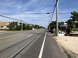 2018-10-04 12 19 20 View north along Ocean County Route 607 (Long Beach Boulevard) at Union Avenue in Harvey Cedars, Ocean County, New Jersey.jpg