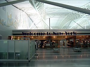 Archivo:Aéroport JFK Décembre 2007 - Terminal 9