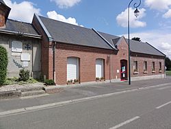 Aubigny-aux-Kaisnes (Aisne) mairie.JPG
