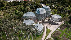 Archivo:Bogotá Botanical Garden aerial view