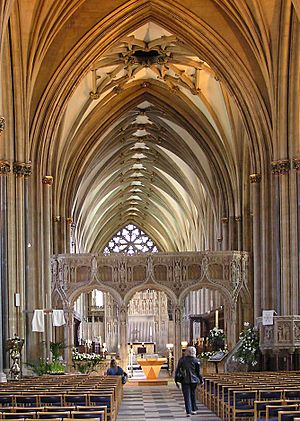 Archivo:Bristol Cathedral chancel