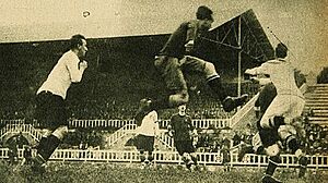 Archivo:Cataluña v Colo-Colo, Los Sports, 1927-07-22 (228)