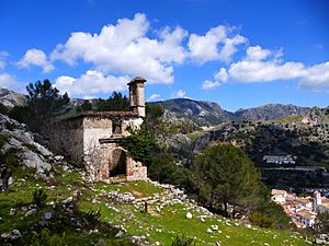 Archivo:Ermita Calvario Grazalema Andalucia 2016 Ralf 0071