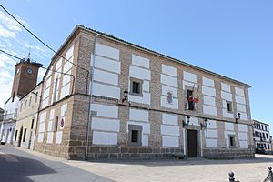Archivo:Hospital de Nuestra Señora de la Asunción, Torralba de Oropesa 03