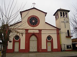 Archivo:Iglesia de La Merced en Doñihue