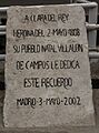 Lápida Clara del Rey - jardines de mario benedetti madrid