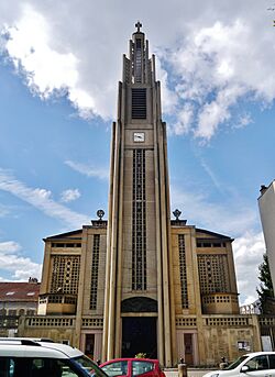 Le Raincy Notre-Dame-du-Raincy Fassade.jpg