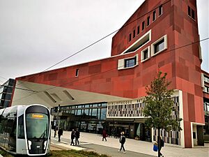 Archivo:Luxembourg, Bibliothèque nationale Kirchberg (101)