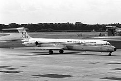 Archivo:McDonnell Douglas MD-81 (DC-9-81), Inex-Adria Aviopromet AN1639567