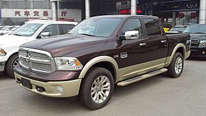 Archivo:Ram 1500 DS Crew Cab facelift 01 China 2014-04-24