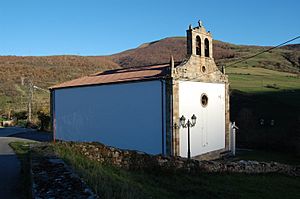 Archivo:Santiurde-Iglesia-San-Jorge