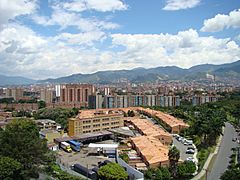 Archivo:Sector Estadio, Medellín, Colombia