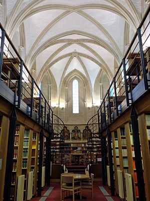 Archivo:St Antony's College Library