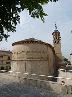 Archivo:Tauste - Iglesia de San Antón - Ábside