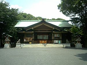 Archivo:TogoShrine