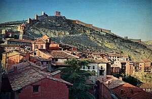 Archivo:Albarracin (38065401951)