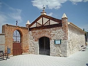 Archivo:Aldeamayor de San Martin humilladero san Roque ni