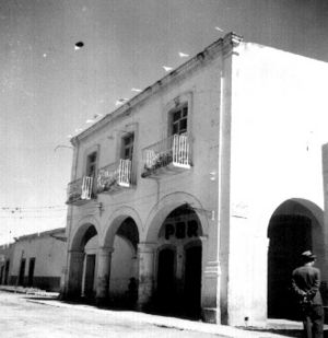 Archivo:Casa parroquial