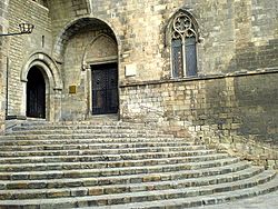Archivo:Escales del Palau Reial
