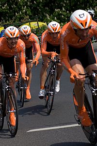 Archivo:Euskaltel-Euskadi - Tour de Romandie 2009-3