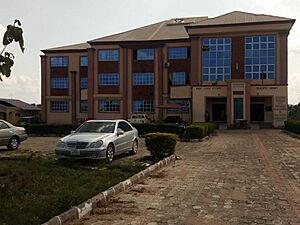 Archivo:Ifedayo Oladapo University Library, Ekiti State University