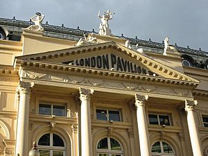 Archivo:London-pavilion-facade