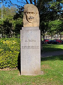 Monumento a Jose Luis Hidalgo.jpg
