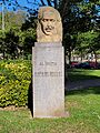 Monumento a Jose Luis Hidalgo