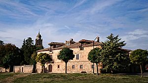 Archivo:Noble house in Medinaceli, Soria (Spain)