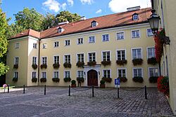 Octavian ismanschloss1.jpg