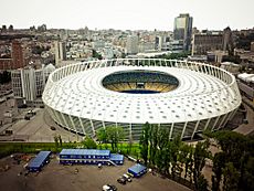 Archivo:Olimpiysky Stadium, Kiev - panoramio