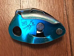 Archivo:Petzl Grigri 2
