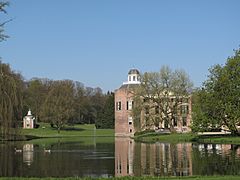 Archivo:Rozendaal, kasteel Rozendaal foto6 2010-04-18 10.22