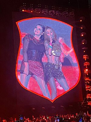Archivo:Soy Rebelde Tour - São Paulo - Nov 13, 2023 (5)