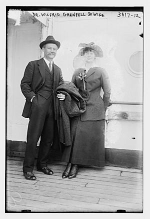Archivo:Wilfred Grenfell and his wife in 1916