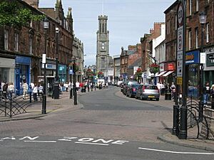 Archivo:Ayr High Street - geograph.org.uk - 935367