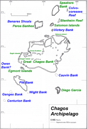 Mapa del archipiélago de Chagos.(Los atolones que poseen zonas con tierra seca están representados en verde).