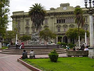 Archivo:Ecuador Riobamba ParqueMaldonada