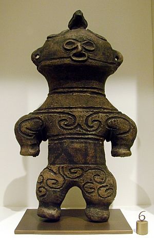 Archivo:Figurine Dogu Jomon Musée Guimet 70608 3