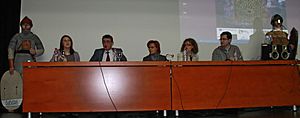Archivo:Foto primeras Jornadas Novela Histórica