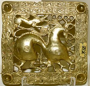 Archivo:Gold scythian belt title from Mingachevir, Azerbaijan