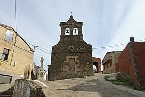 Archivo:Iglesia de San Miguel, La Atalaya 01