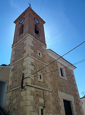 Archivo:Iglesia de Santa Ana, Villanueva de Bogas 02