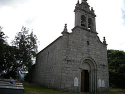 Iglesia de Santo Estevo de Lousadela (6133159031).jpg